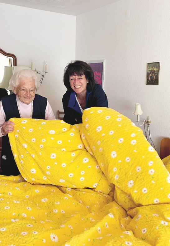 8 | &copy; Anke Schneider