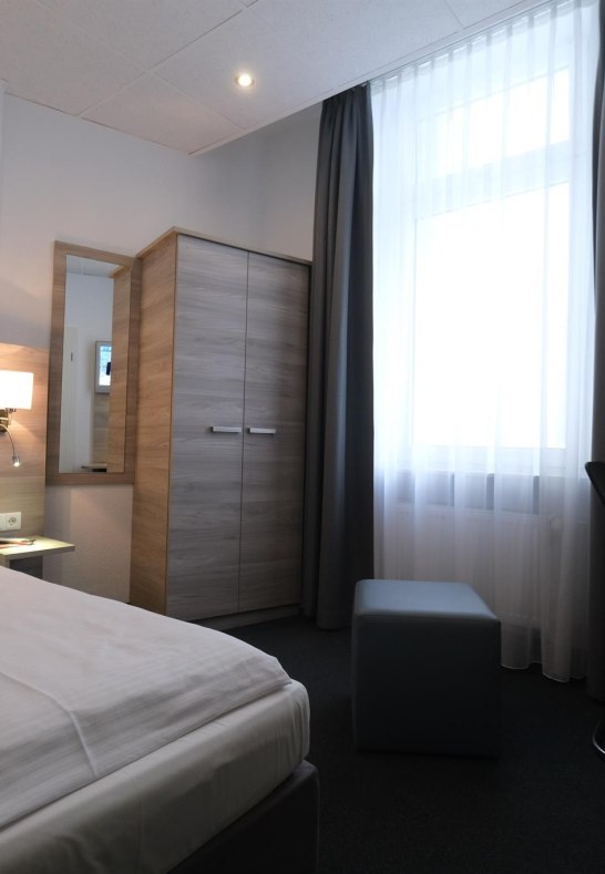 chambre individuelle | &copy; Hotel Hohenstaufen