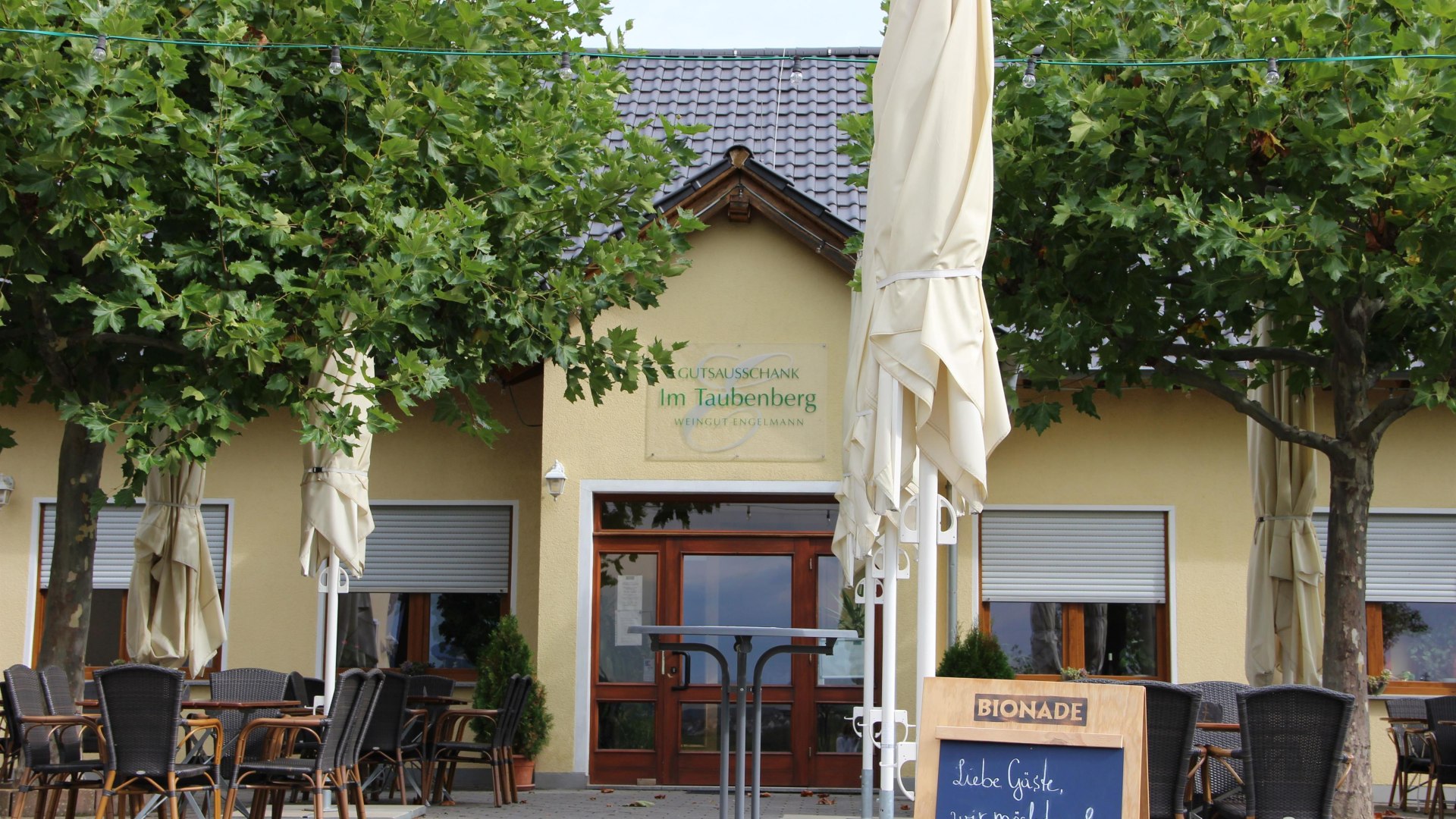 Gutausschank Im Taubenberg -Weingut Engelmann | © Werner Engelmann Gutausschank Im Taubenberg -Weingut Engelmann | © Werner Engelmann