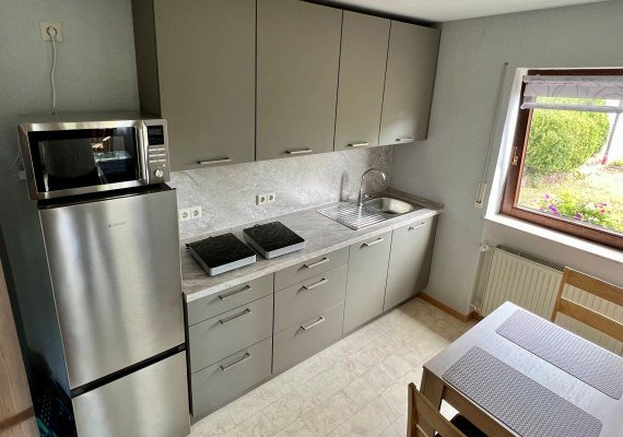 5 Fewo - Getrennte Küche mit Sitzmöglichkeiten | © Fam. Hartel, Dellhofen