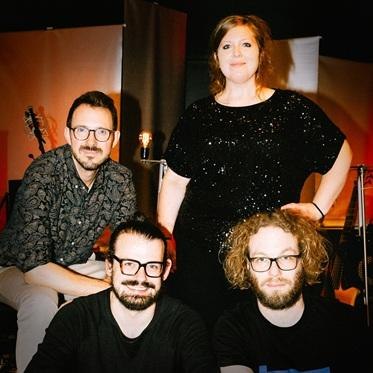 vroni-frisch-band-programm | © Vroni Frisch Band vroni-frisch-band-programm | © Vroni Frisch Band