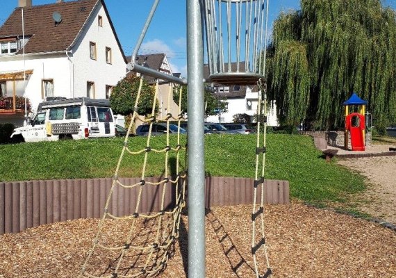 Klettergerüst | © Gemeinde Spay, Thomas Becker Klettergerüst | © Gemeinde Spay, Thomas Becker