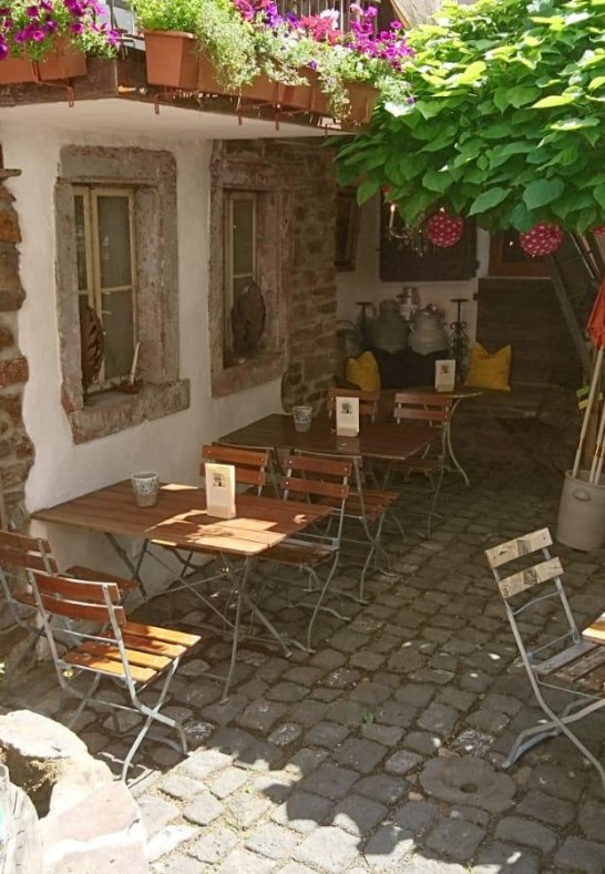Innenhof Café Tante Miesche | © Café Tante Miesche Innenhof Café Tante Miesche | © Café Tante Miesche
