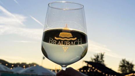 Krone, Rebe, Bacchus | © Bastian Clos Krone, Rebe, Bacchus | © Bastian Clos