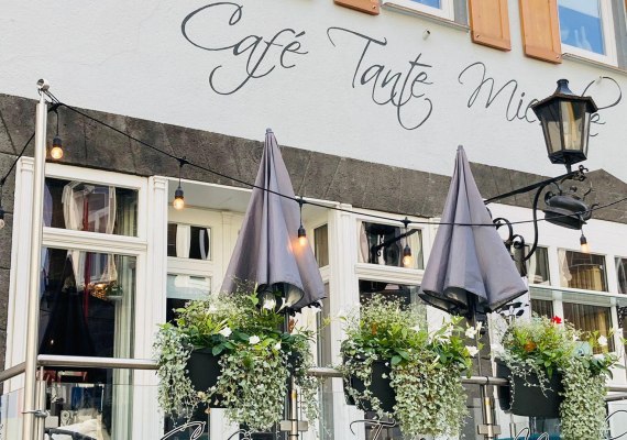 Au&szlig;enansicht Caf&eacute; Tante Miesche2 | &copy; Caf&eacute; Tante Miesche