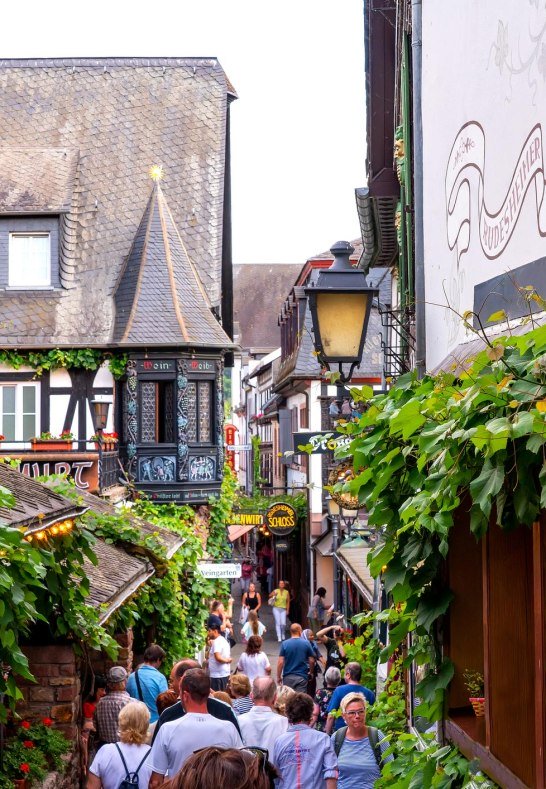 Drosselgasse | &copy; EKH-Pictures, iStock