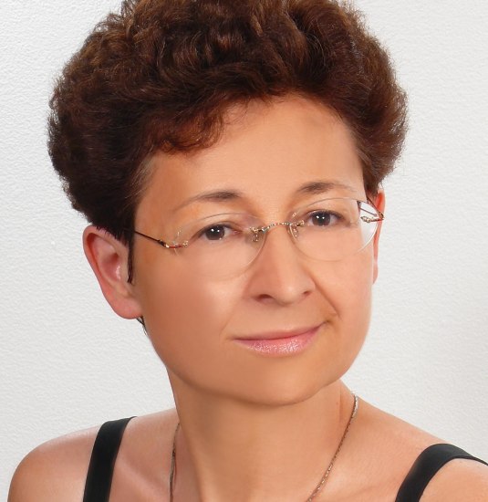 &copy; Zsusza Kollar