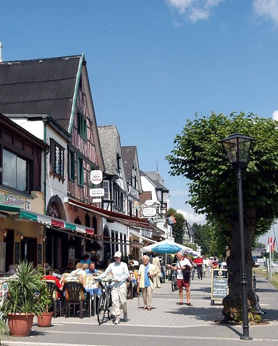 Uferpromenade-Bad Breisig | &copy; B. Letschert