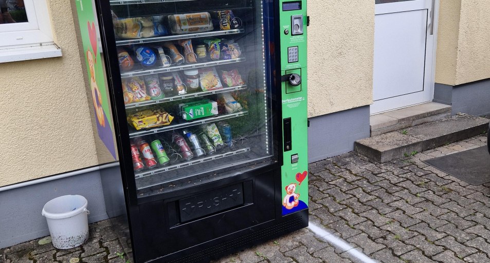Automat | &copy; Steffen Neidh&ouml;fer