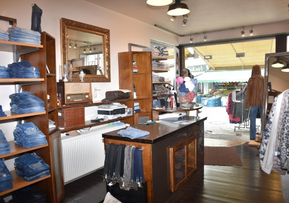 Jeans Reiff 2 | © Hilde Paffhausen Jeans Reiff 2 | © Hilde Paffhausen