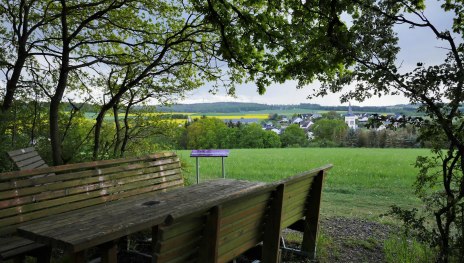 Eifelblick mit Aussicht auf Bickenbach | © B. Vogt Eifelblick mit Aussicht auf Bickenbach | © B. Vogt