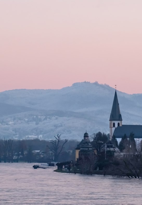 Blick auf Unkel und das Siebengebirge | © Andreas Pacek Blick auf Unkel und das Siebengebirge | © Andreas Pacek