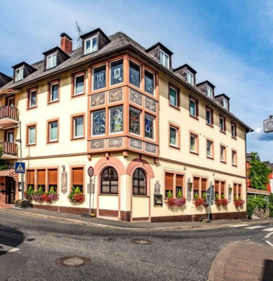 Hotel-Front--R&uuml;desheimer Hof vergr&ouml;&szlig;ert | &copy; R&uuml;desheimer Hof