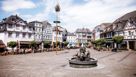 Marktplatz Linz am Rhein | © Frank Metzemacher, Lichtreim Marktplatz Linz am Rhein | © Frank Metzemacher, Lichtreim
