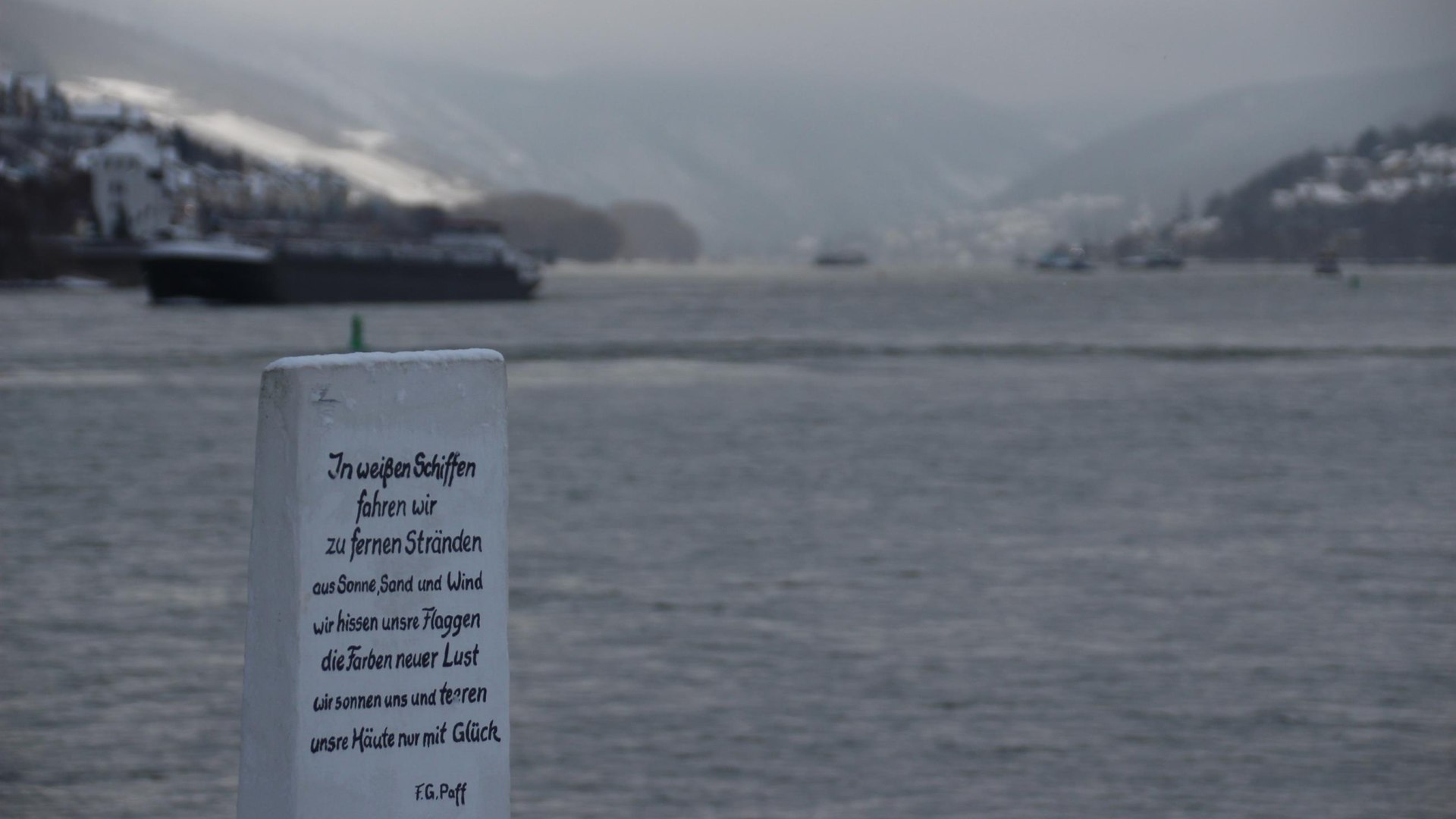 Ufer der Poesie | © Sabine Pilger Ufer der Poesie | © Sabine Pilger