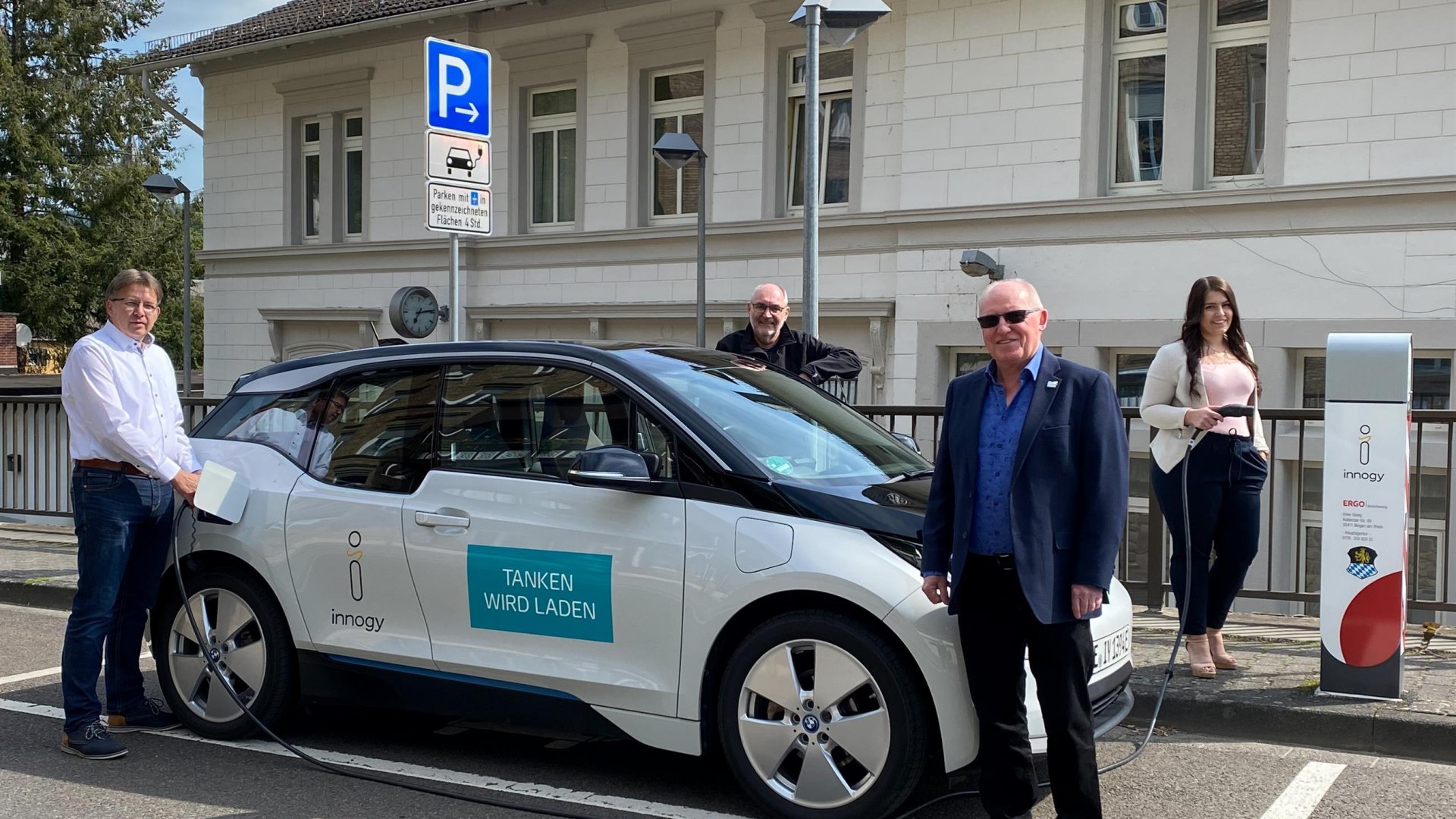 Auto Lades&auml;ule | &copy; innogy