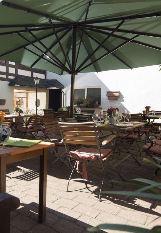 Terrasse Restaurant zum Krug | © Josef Laufer Terrasse Restaurant zum Krug | © Josef Laufer