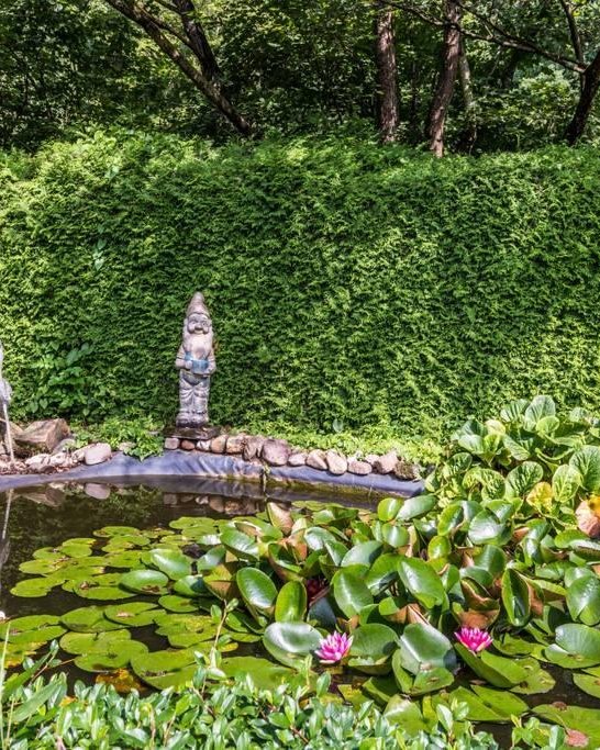 Teich im Garten | &copy; Annel Pitzen