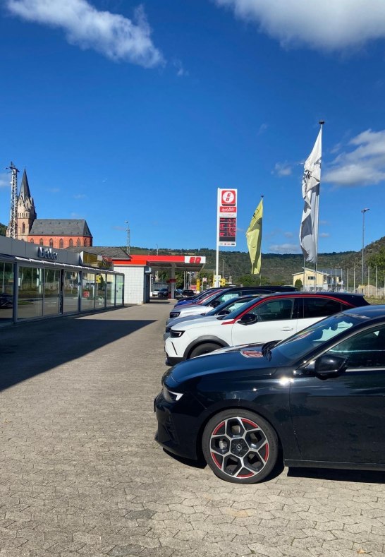 Autohaus-Tankstelle | © Fam. Becker, Oberwesel Autohaus-Tankstelle | © Fam. Becker, Oberwesel
