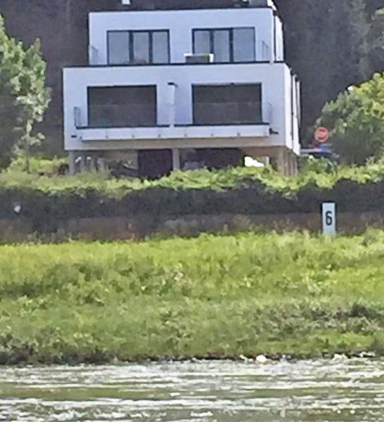 Aussenansicht vom Rhein | &copy; Penthouse-Ferienwohnung Bellevue direkt am Rhein