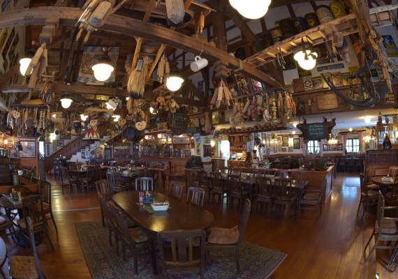 Innen 2 | &copy; Roman Runkel