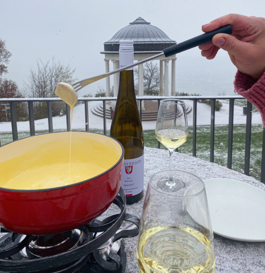 Fondue | © Niederwald Gastronomie 2 ccby Niederwald Gastronomie Fondue | © Niederwald Gastronomie 2 ccby Niederwald Gastronomie