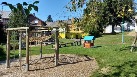 Spielhaus mit Klettergerüst | © C. Vogt Spielhaus mit Klettergerüst | © C. Vogt