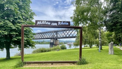 Landschaftsrahmen Urmitz | © ©Verbandsgemeinde Weißenthurm Lena Beck Landschaftsrahmen Urmitz | © ©Verbandsgemeinde Weißenthurm Lena Beck