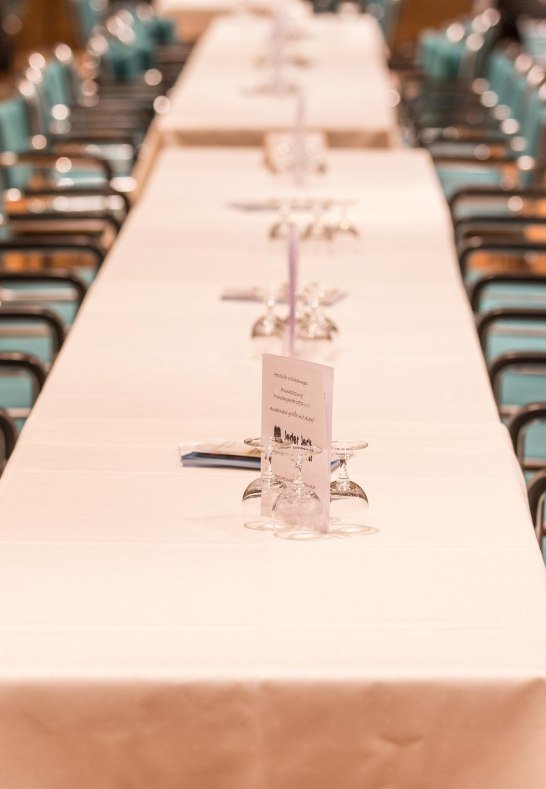 MRH Bestuhlung | © 90 Grad Photography/Hilger & Schneider Gbr. MRH Bestuhlung | © 90 Grad Photography/Hilger & Schneider Gbr.