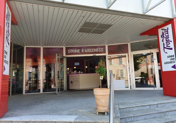 Tropical 3 | © Jessica Bonnek Tropical 3 | © Jessica Bonnek