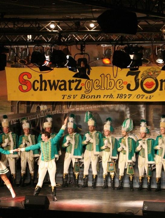 Auftritt 6 | &copy; Husarencorps Gr&uuml;n-Weiss Linz 1965 e.V.