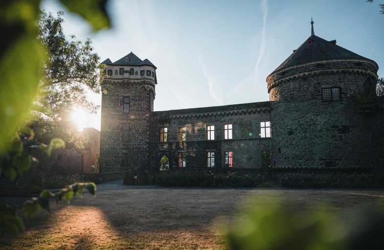 Stadtburg Sonnenaufgang | © Christoph Partsch Stadtburg Sonnenaufgang | © Christoph Partsch