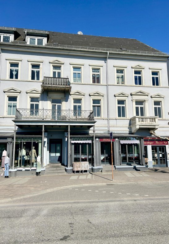 11-IMG_4731 | &copy; &copy; 2025 LaBed