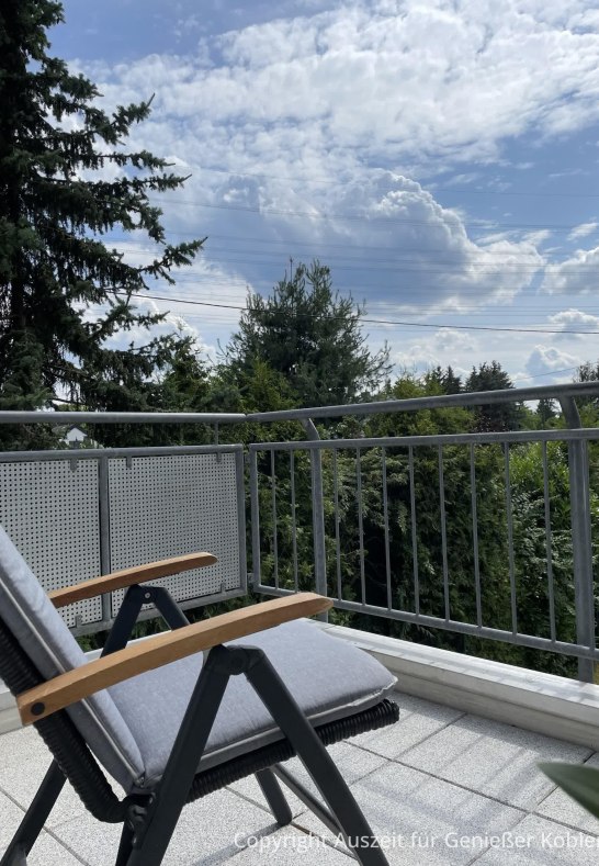 Balkon | &copy; FEWO Auszeit f&uuml;r Genie&szlig;er in Koblenz