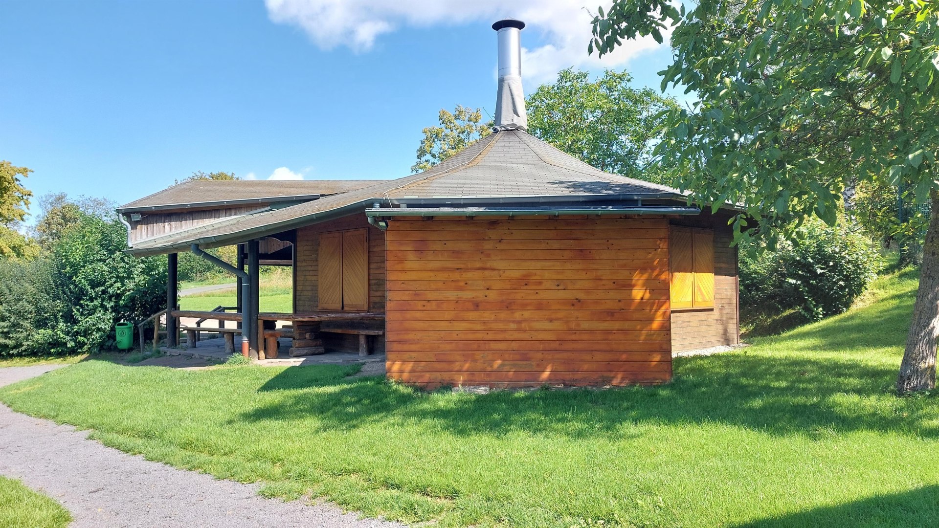 Grillh&uuml;tte | &copy; Tourist-Info Erlebnis Rheinbogen