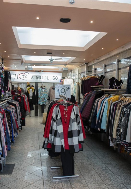 Laden 3 | &copy; Elisabeth Messow