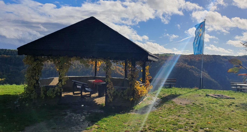 Hütte auf dem Büttenplatz | © Thomas Biersch Hütte auf dem Büttenplatz | © Thomas Biersch