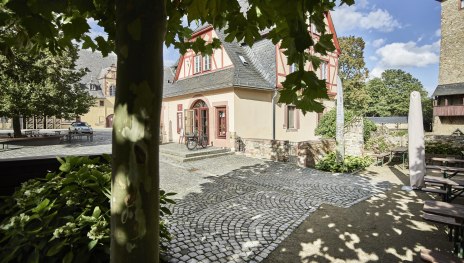 Vinothek Schloss Vollrads | &copy; Hessen Tourismus, Roman Knie
