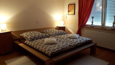 Schlafzimmer 1 | &copy; Regina Kr&ouml;ger