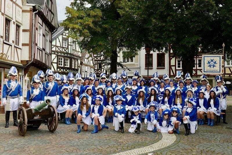 Funkencorps Blau-Wiess | © Lea Keller Funkencorps Blau-Wiess | © Lea Keller