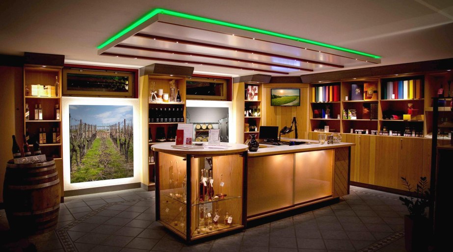 Vinothek Weinhof Martin | &copy; Weinhof Martin