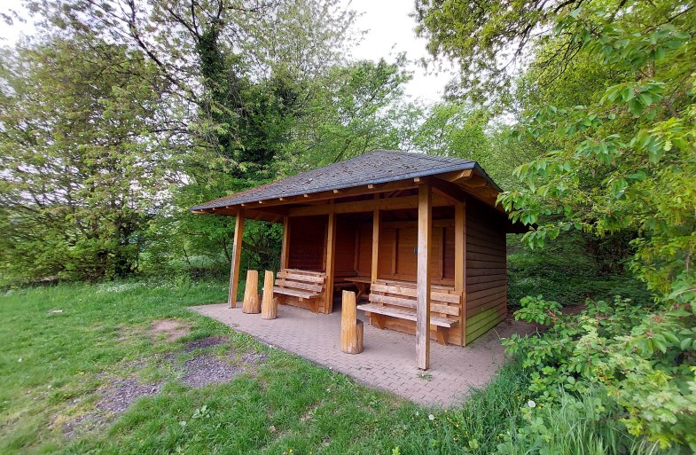 H&uuml;tte 2 | &copy; Tourist-Info Erlebnis Rheinbogen