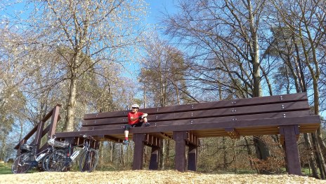 Rast auf der XXL Bank | &copy; C. Vogt