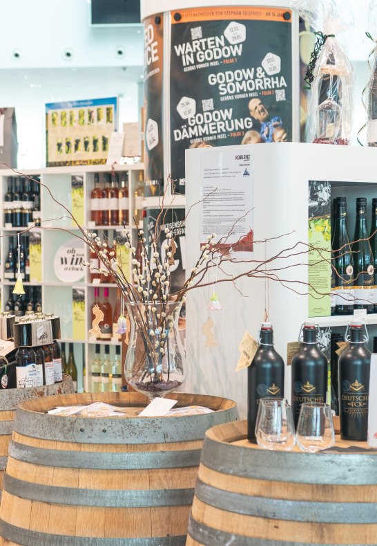 Regionale Weine im Shop | © Koblenz-Touristik GmbH, Johannes Bruchhof Regionale Weine im Shop | © Koblenz-Touristik GmbH, Johannes Bruchhof