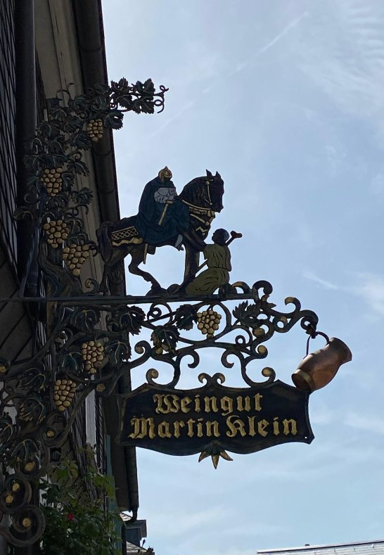 Weingut Martin Klein Schild | © Weingut Martin Klein Weingut Martin Klein Schild | © Weingut Martin Klein