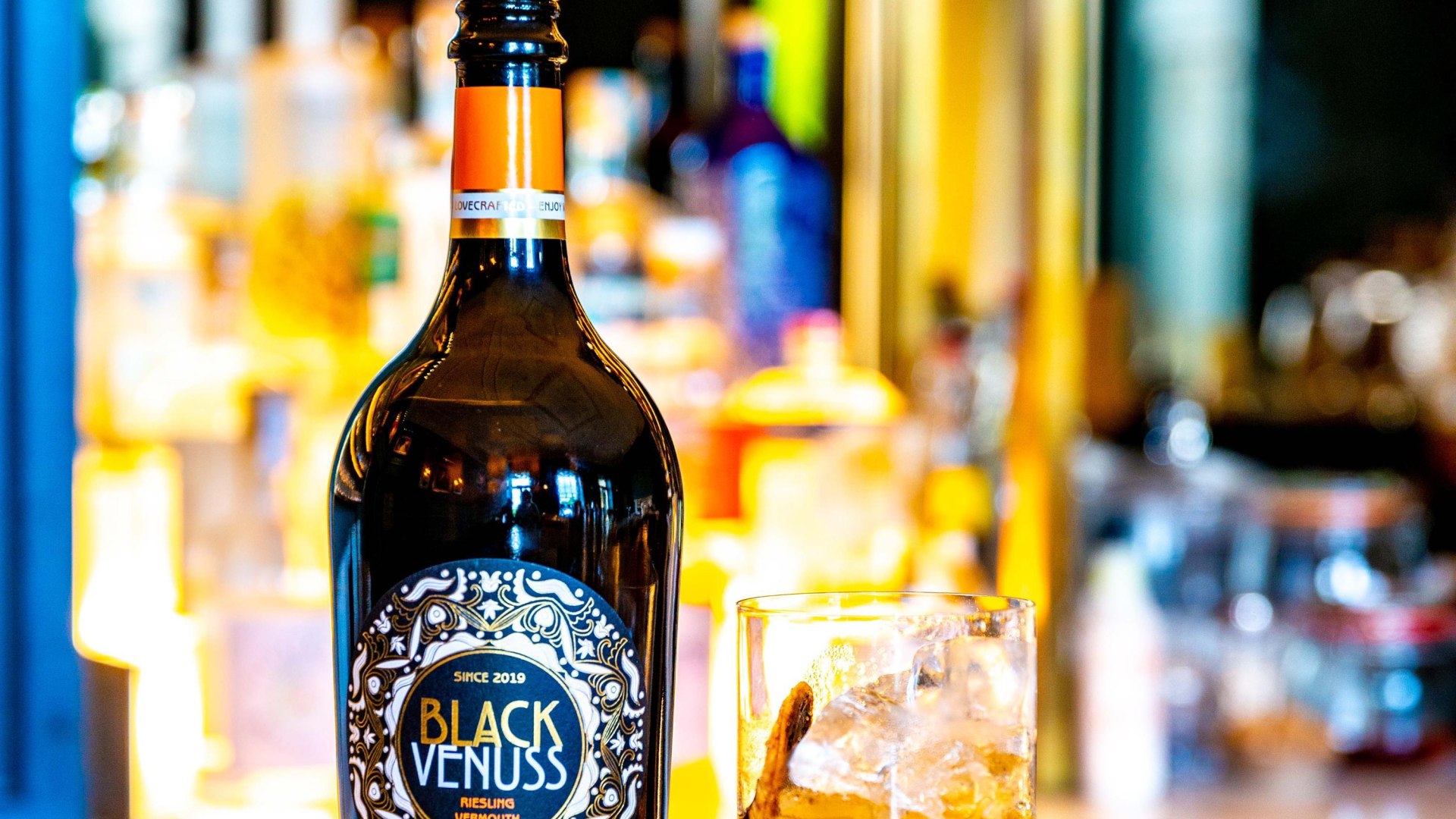 BLACK VENUSS Manufaktur | &copy; Birgit H&uuml;ttner