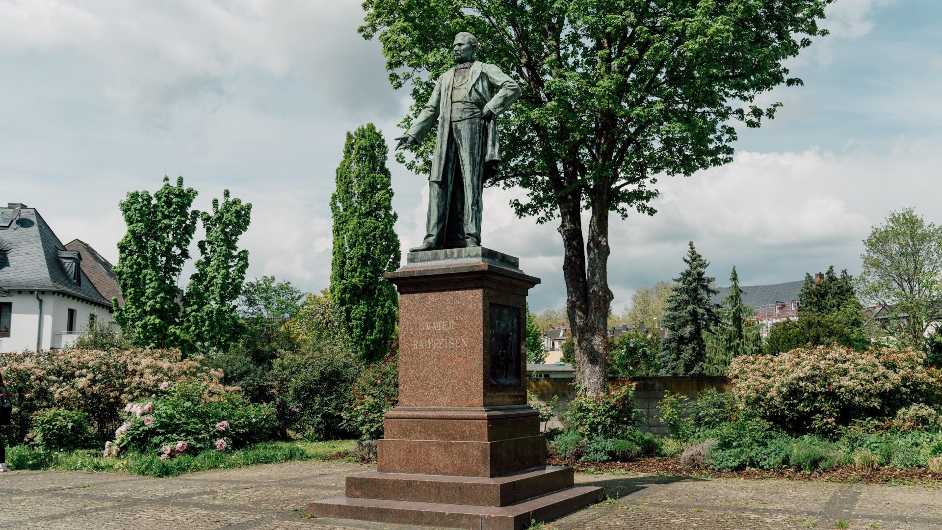 Raiffeisendenkmal- | © Zimpfer_Photography Raiffeisendenkmal- | © Zimpfer_Photography