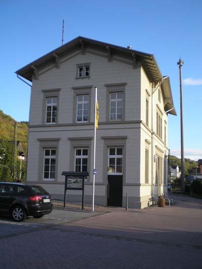 Bahnhof Seitenansicht | © © Archiv OG Kamp-Bornhofen Bahnhof Seitenansicht | © © Archiv OG Kamp-Bornhofen