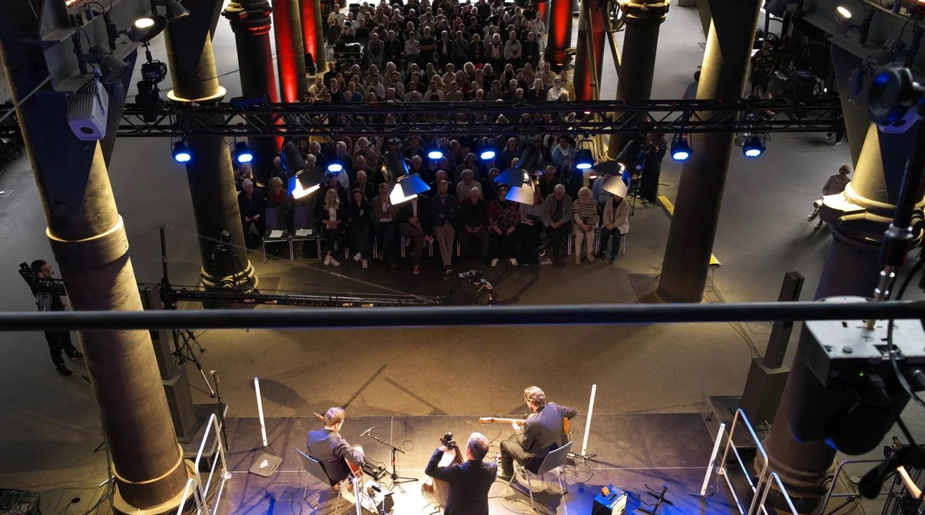 Friday Night for Guitar & Orchestra | © Harald Wittig Friday Night for Guitar & Orchestra | © Harald Wittig