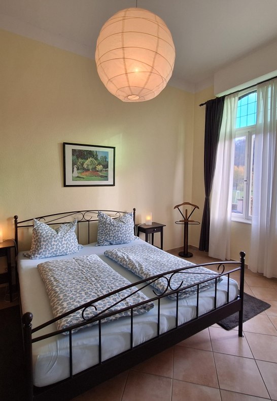 Schlafzimmer mit Doppelbett | &copy; Koblenz-Touristik GmbH, J. Assenmacher